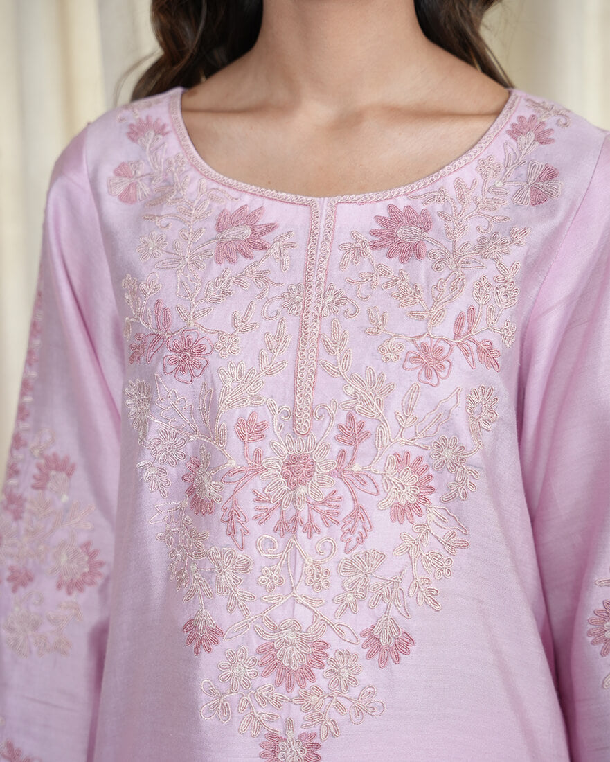 Laleh Baby Pink Suit