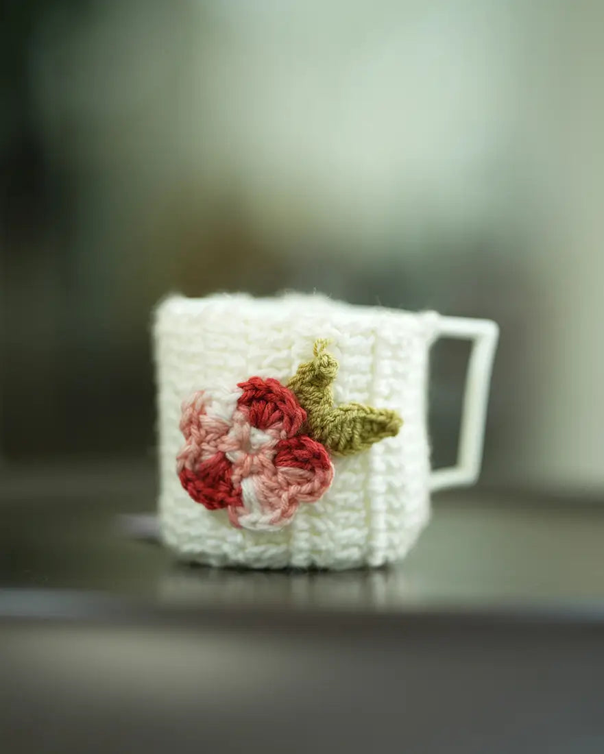 Nafisa Mug Cover