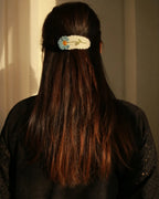 White pins crochet