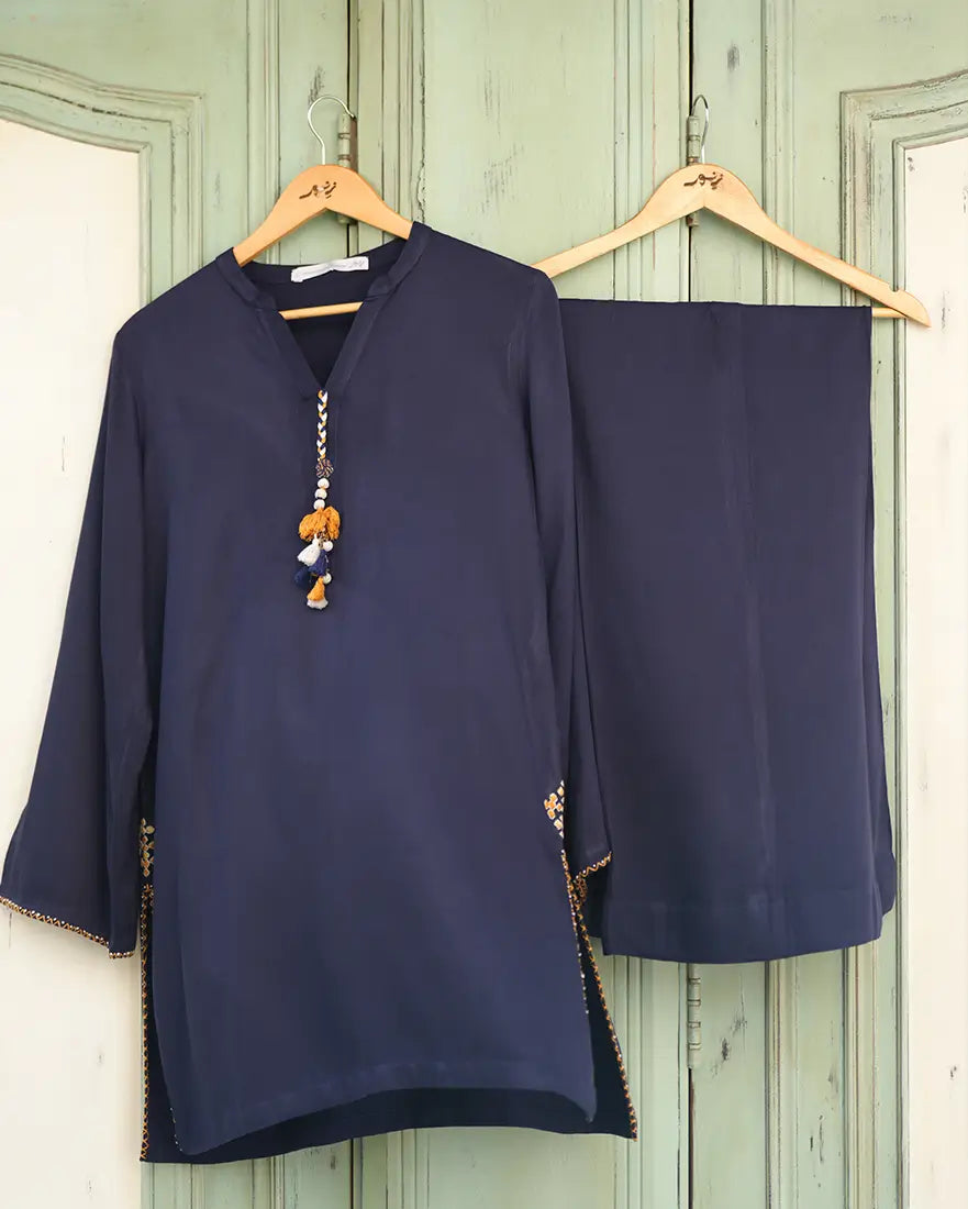 Zeen Blue Embroidered Suit