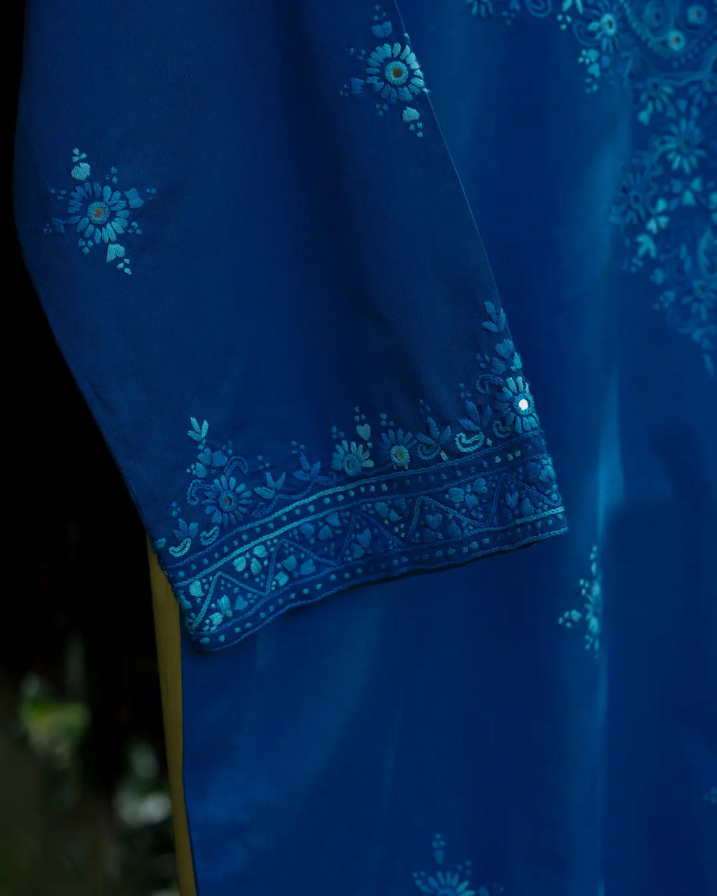 Aaina Blue