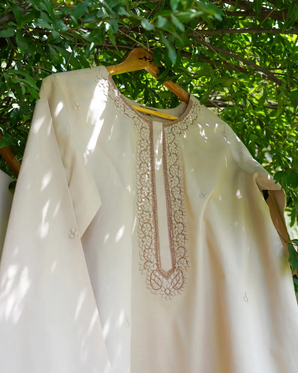 Kanwal Beige