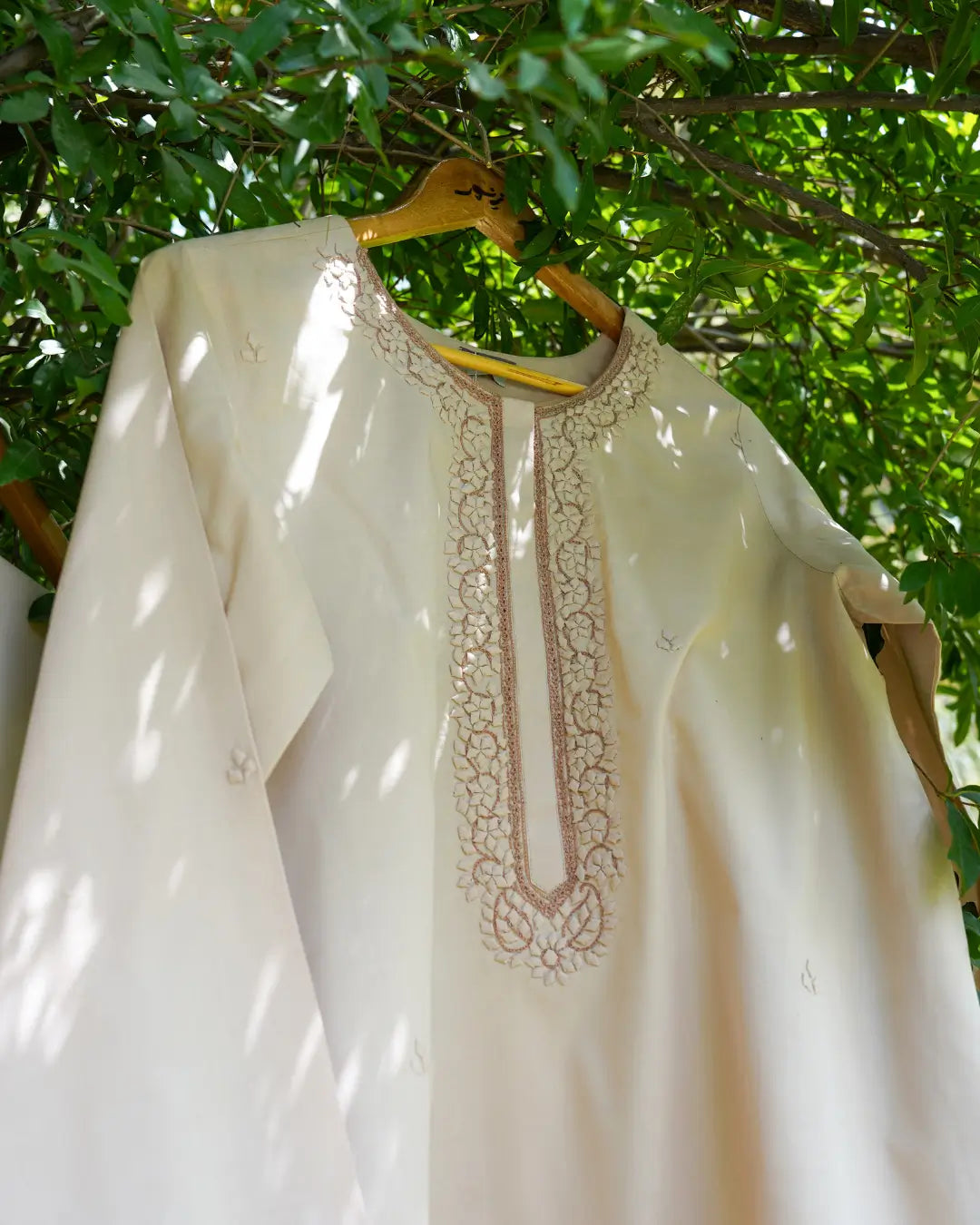 Kanwal Beige