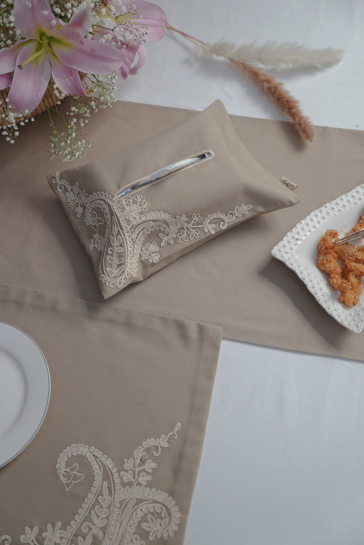 Safa Tissue Box Cover