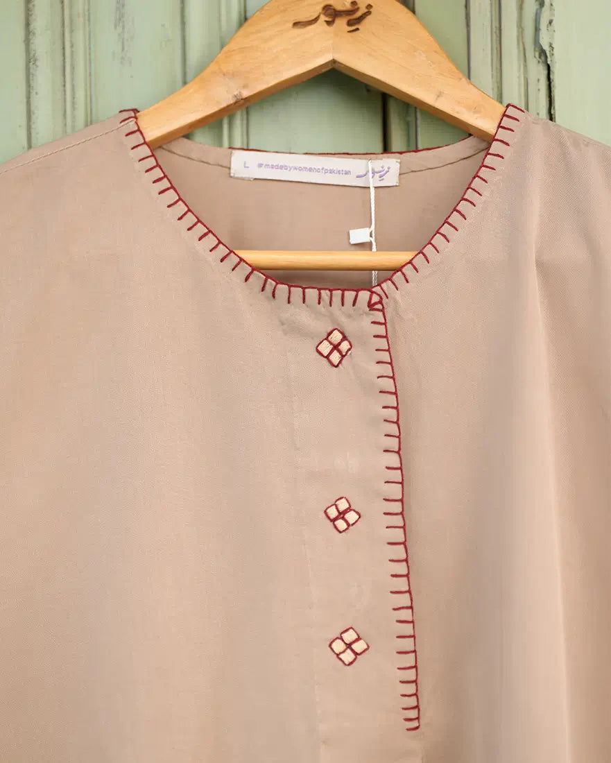 Zeen Skin Embroidered Suit
