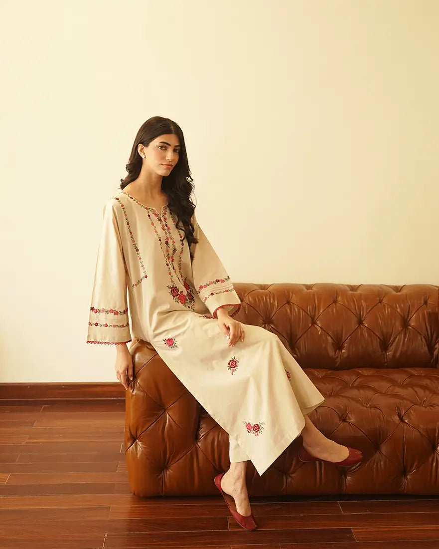 Nazneen Off-White