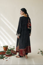 Raaz Ajrak 2 Pc Suit