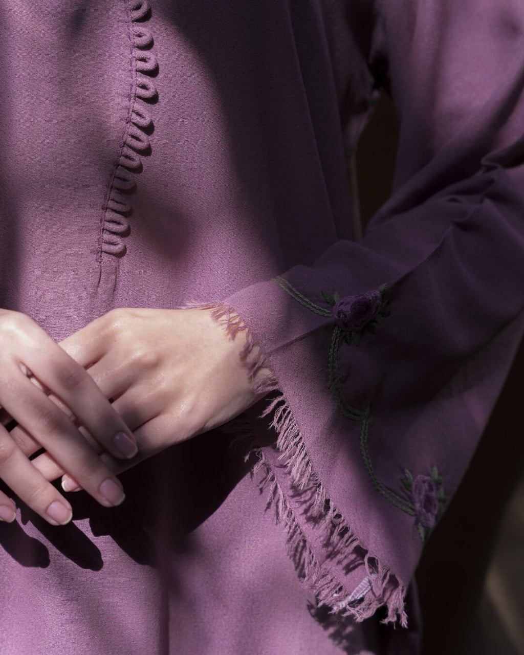 Gulaaha Lilac suit
