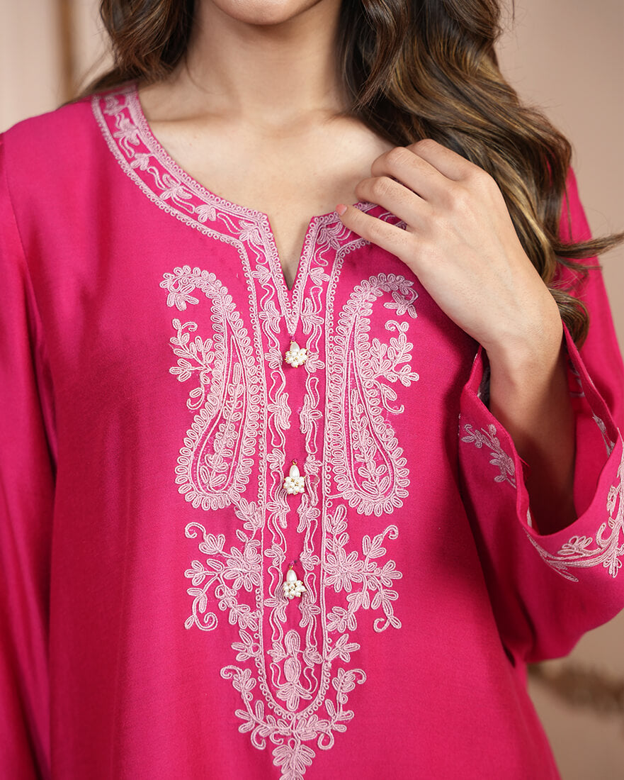Laleh Pink Suit