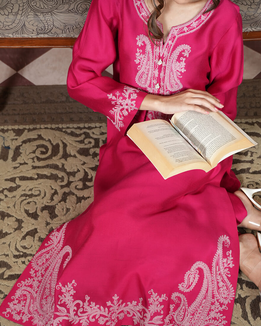 Laleh Pink Suit