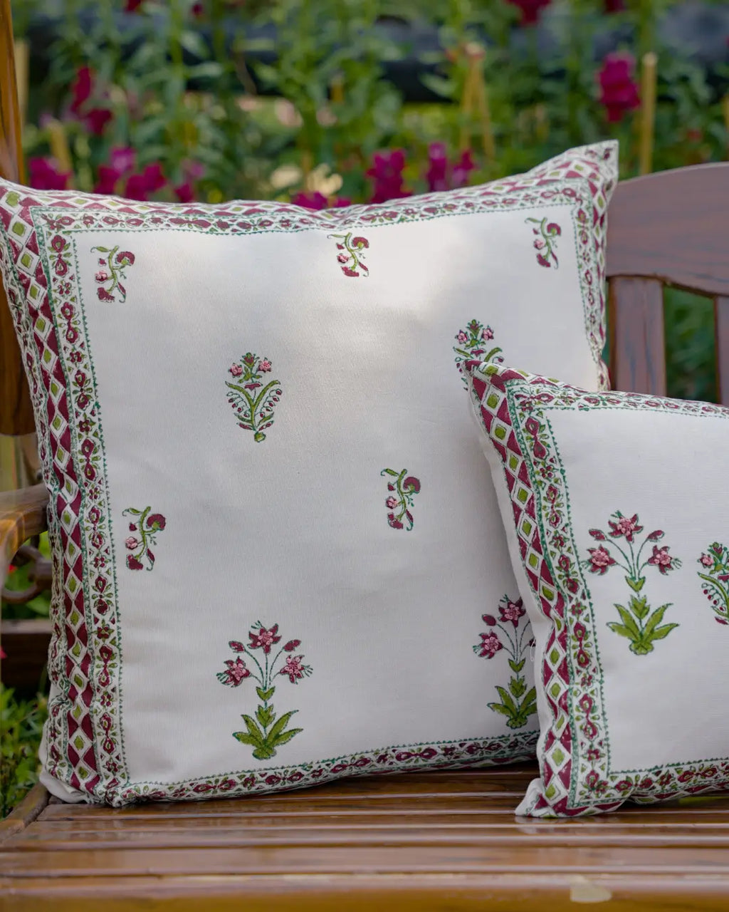 Mehroob Sqaure Cushion