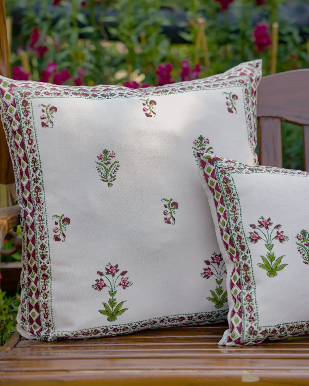 Mehroob Sqaure Cushion