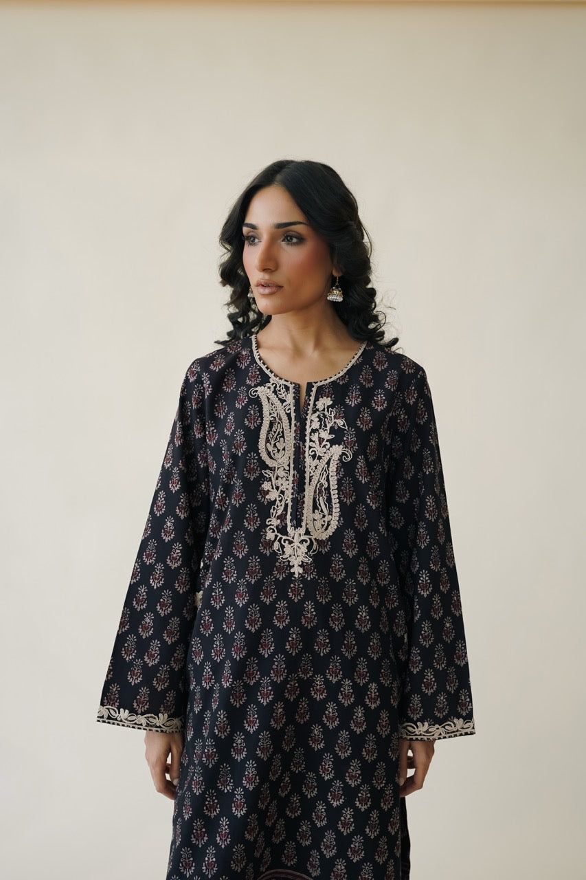 Abeer Ajrak 2 Pc Suit