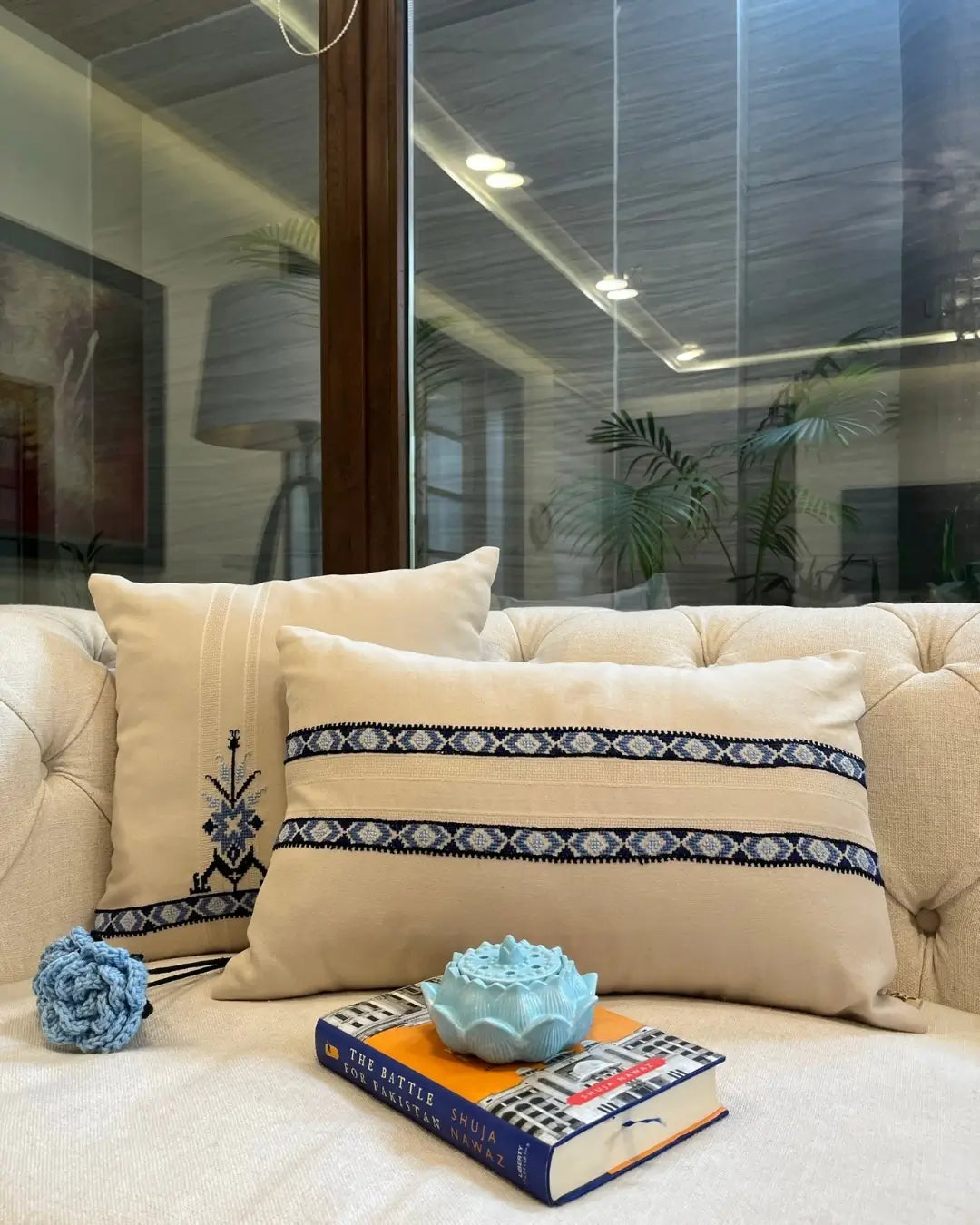 Qadr Rectangular Cushion
