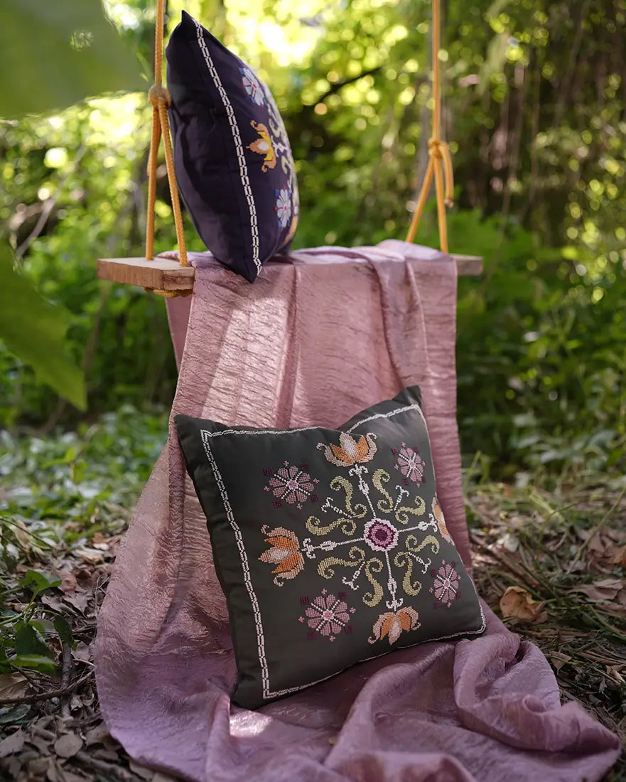 Yasmeena Cushion