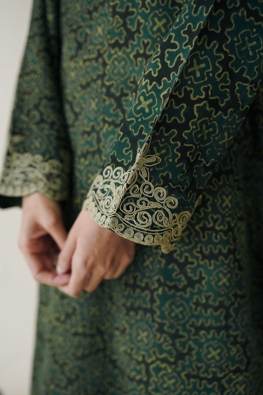Sabz Ajrak 2 Pc Suit