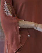 Gulaaha Rust suit