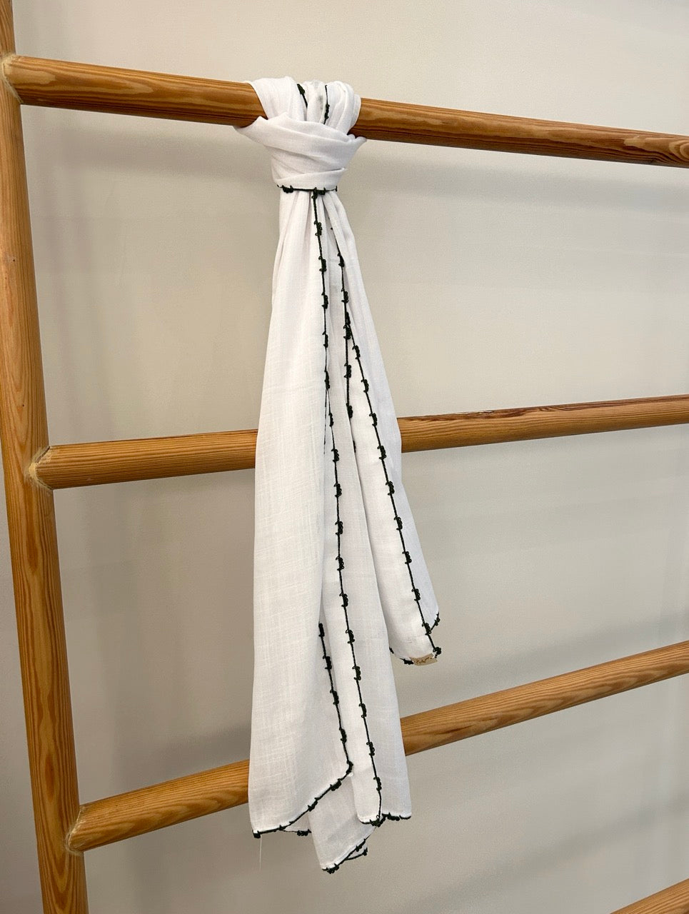 Parcham Stole