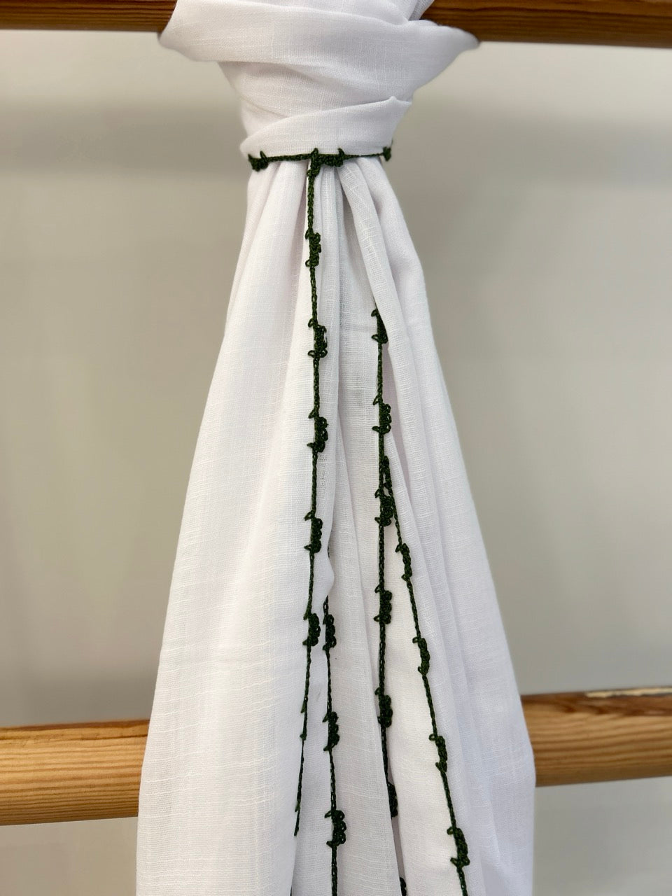 Parcham Stole