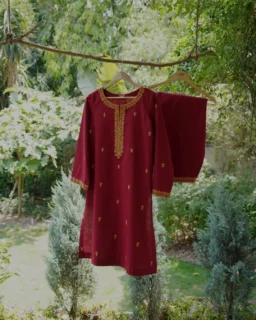 Mushk-B Maroon