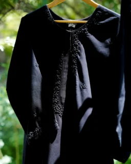 Kanwal Black