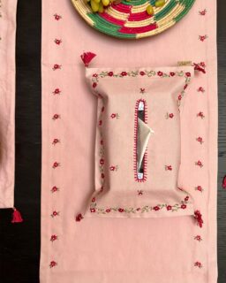 Gulaboo Tissue box cover
